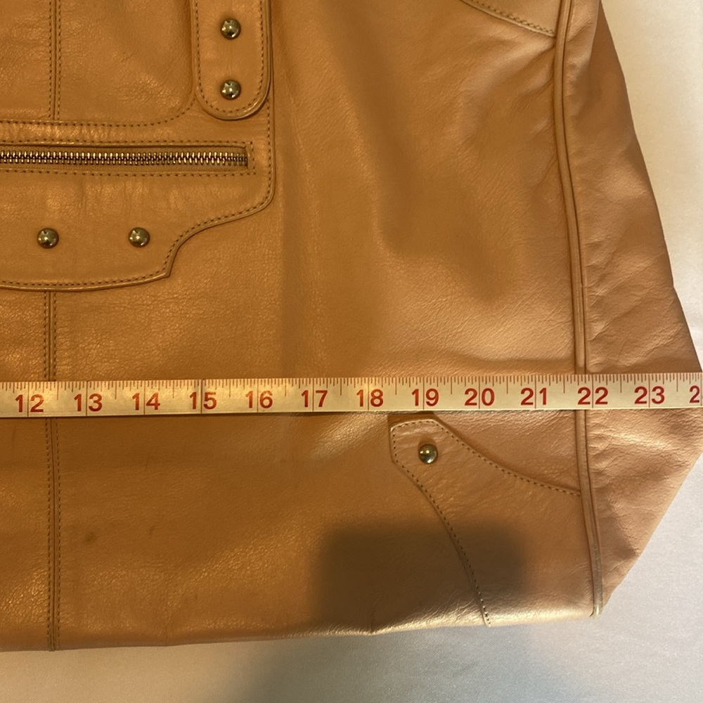 Leather Weekender Bag - Picture 7 of 11